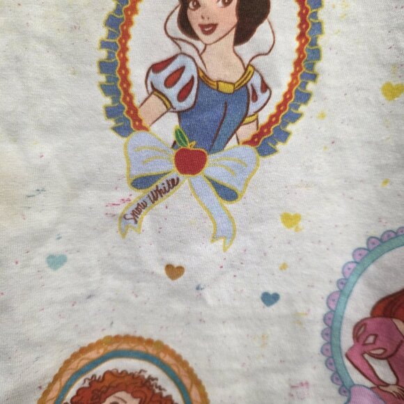Wild Rich T-Shirt Adult Size Medium disney princesses - Picture 6 of 10
